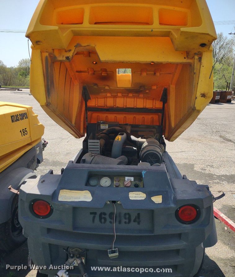 image for item LL9069 (2) air compressors