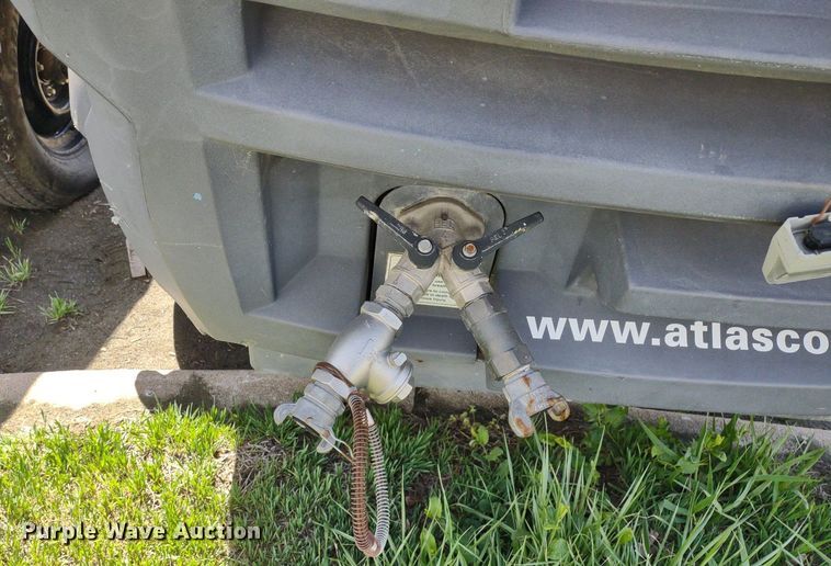 image for item LL9069 (2) air compressors