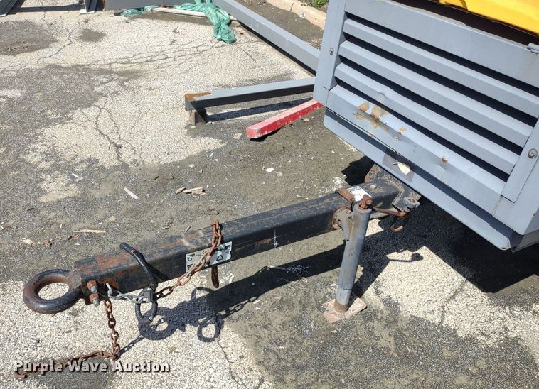 image for item LL9069 (2) air compressors