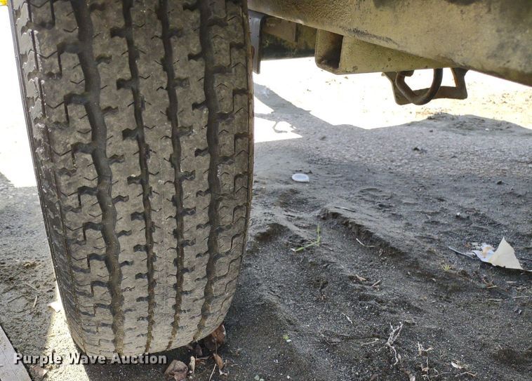 image for item LL9069 (2) air compressors