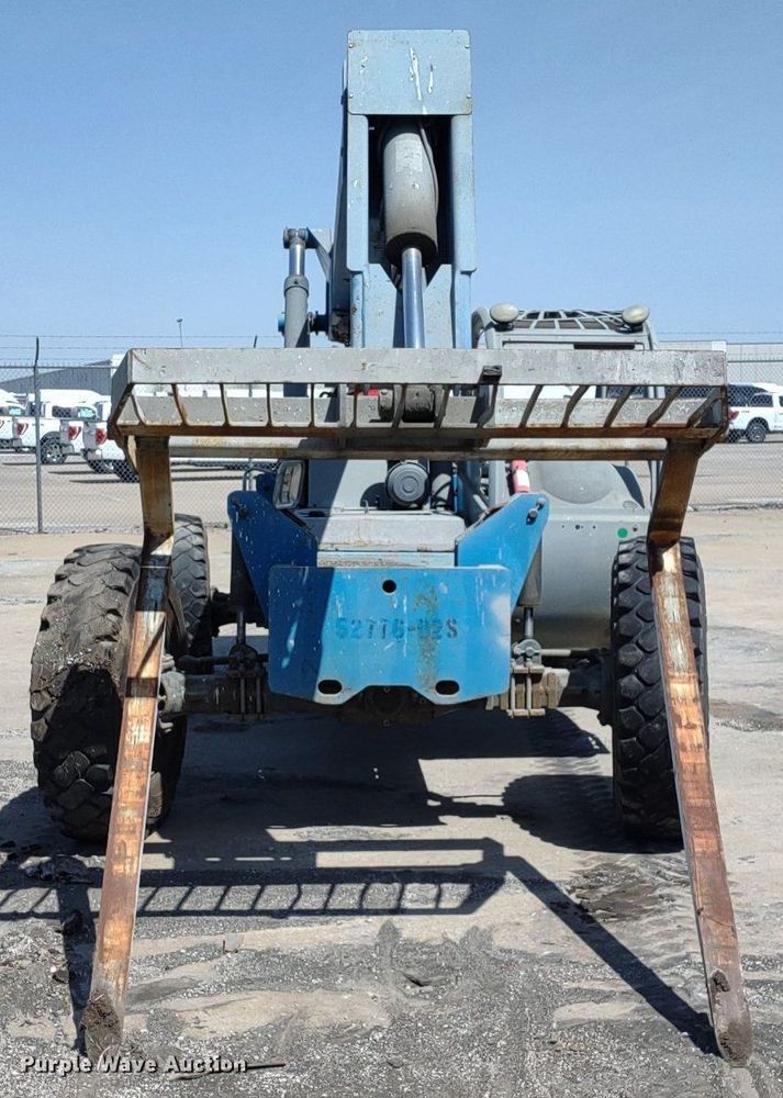 image for item LL9070 2007 Genie GTH-844  telehandler