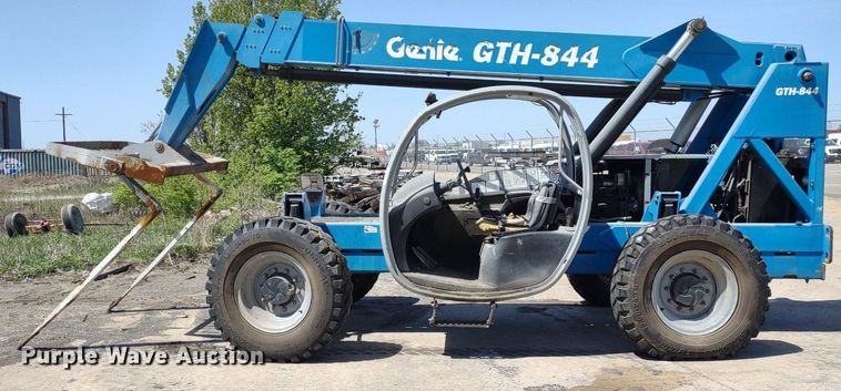 image for item LL9070 2007 Genie GTH-844  telehandler