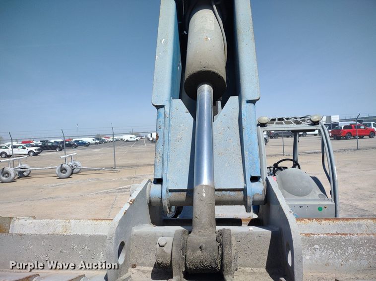 image for item LL9070 2007 Genie GTH-844  telehandler