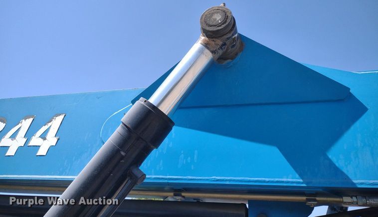 image for item LL9070 2007 Genie GTH-844  telehandler