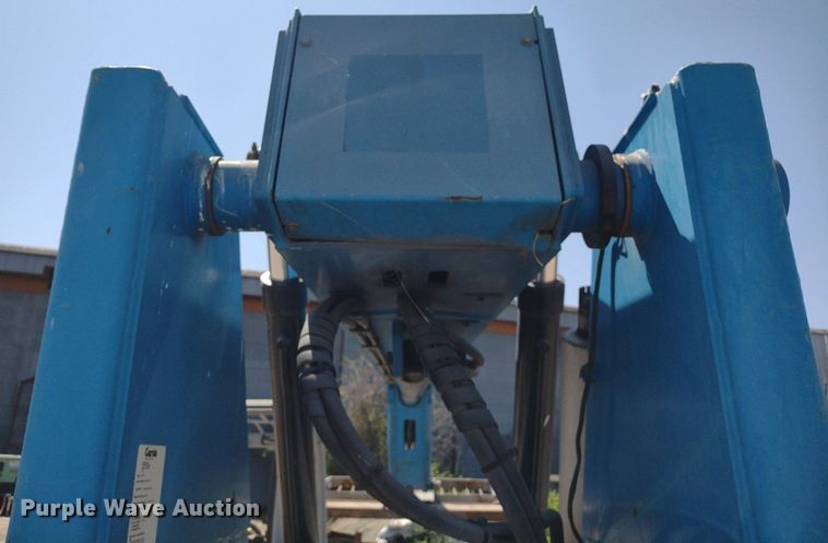 image for item LL9070 2007 Genie GTH-844  telehandler