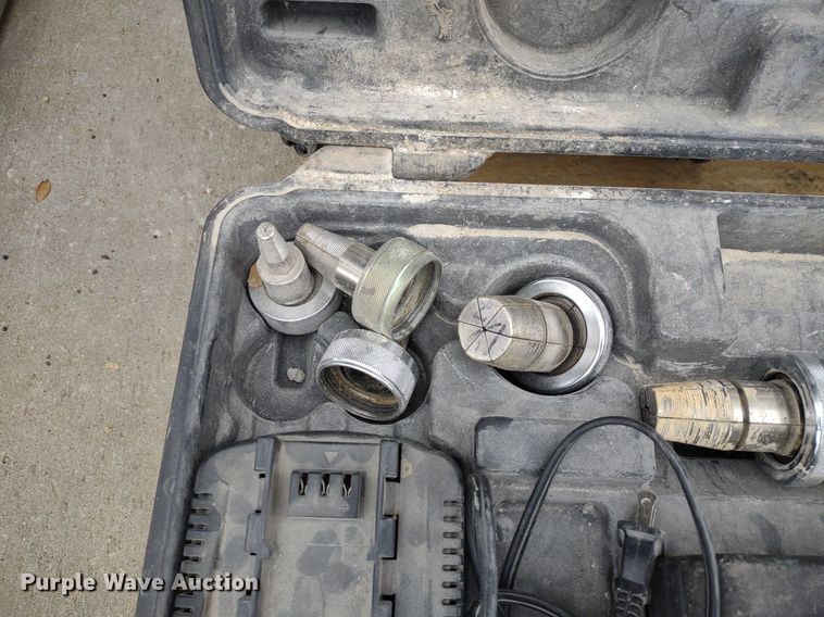 image for item LL9074 Expansion tools