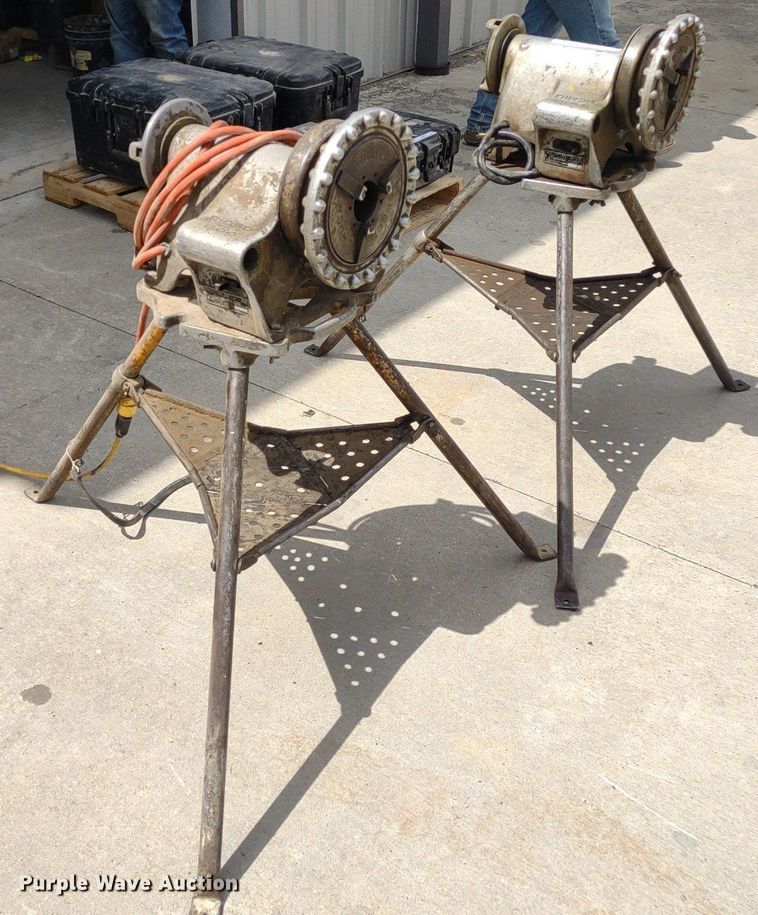 image for item LL9076 (2) Ridgid 300 pipe threading machines