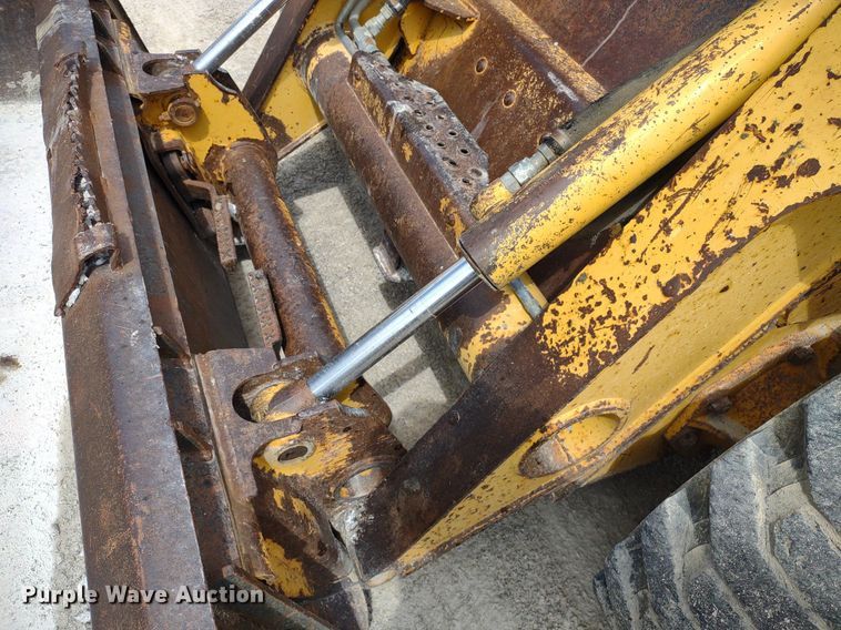 image for item LL9078 John Deere 260  skid steer loader