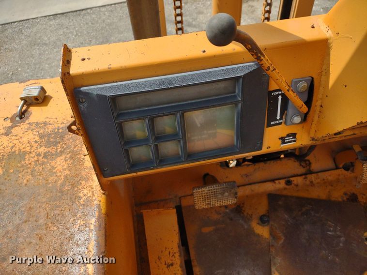 image for item LL9079 1978 Case 586C  forklift