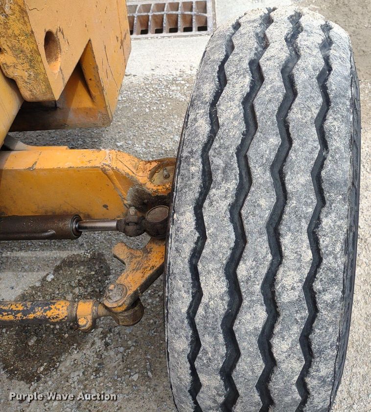 image for item LL9079 1978 Case 586C  forklift