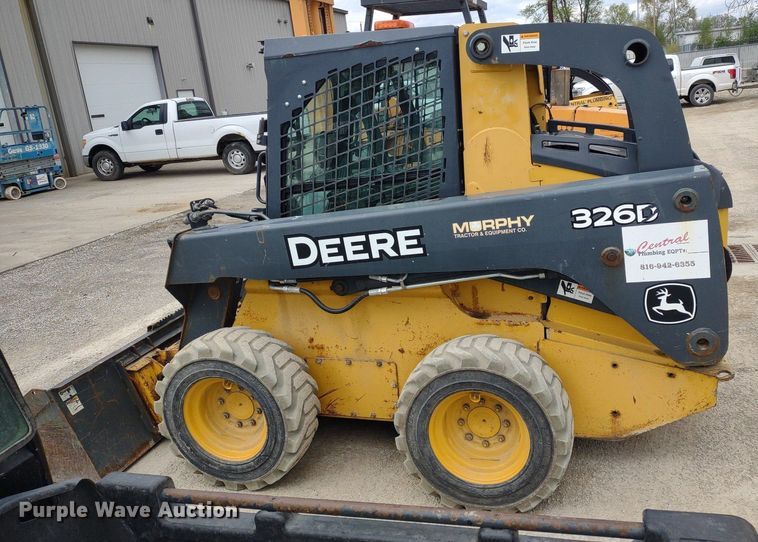 image for item LL9080 2012 John Deere 326D  skid steer loader