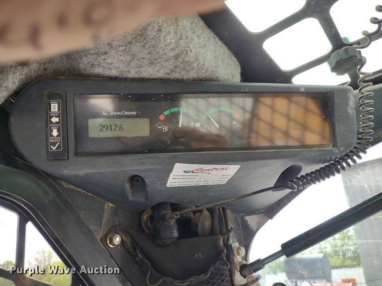 image for item LL9080 2012 John Deere 326D  skid steer loader