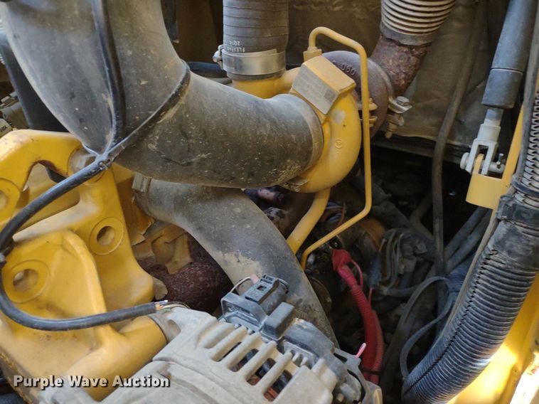 image for item LL9080 2012 John Deere 326D  skid steer loader