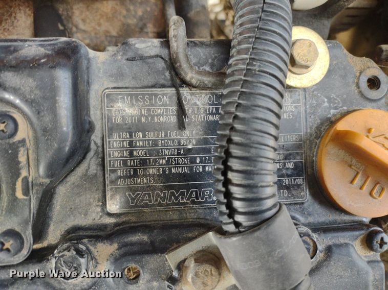 image for item LL9081 2011 John Deere Gator 855D utility vehicle