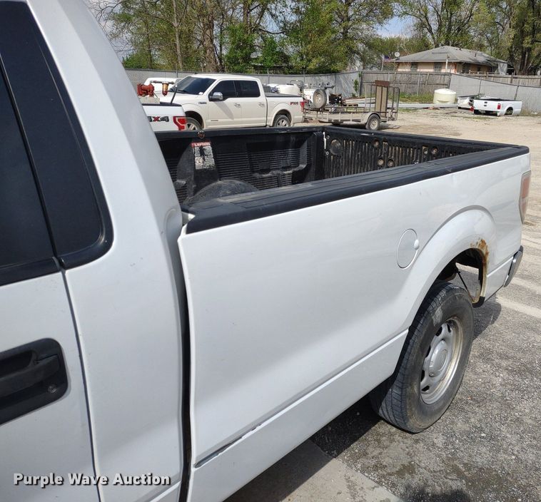 image for item LL9084 2011 Ford F150 XL  pickup truck
