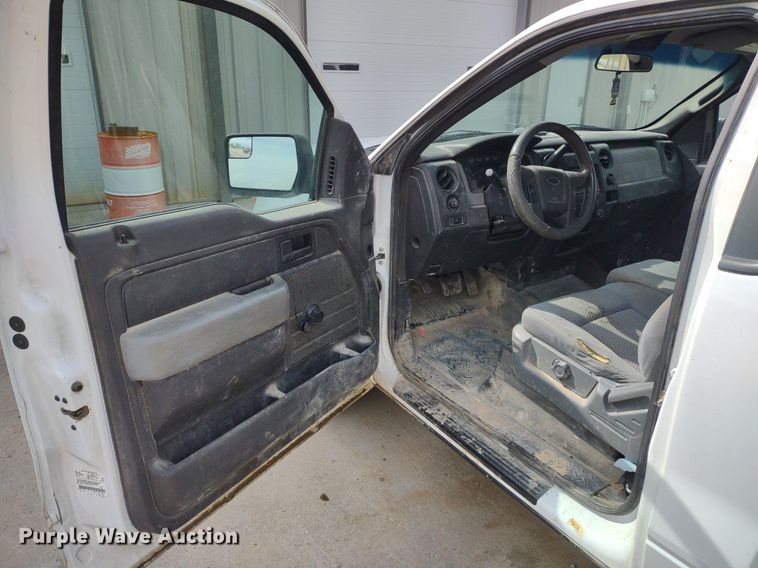 image for item LL9084 2011 Ford F150 XL  pickup truck