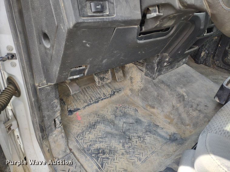 image for item LL9084 2011 Ford F150 XL  pickup truck