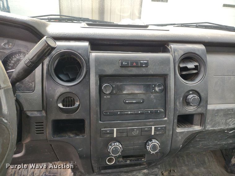 image for item LL9084 2011 Ford F150 XL  pickup truck