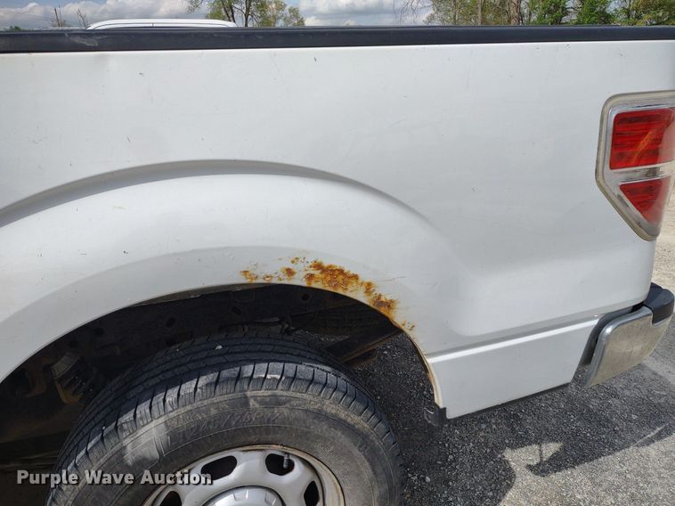image for item LL9084 2011 Ford F150 XL  pickup truck
