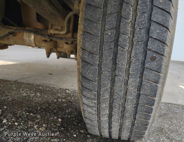 image for item LL9084 2011 Ford F150 XL  pickup truck