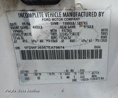 image for item LL9087 2007 Ford F350 Super Duty XL  flatbed pickup truck