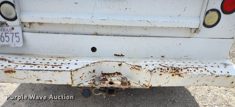 image for item LL9088 2006 Ford F350 Super Duty XL  Crew Cab utility bed pickup truck