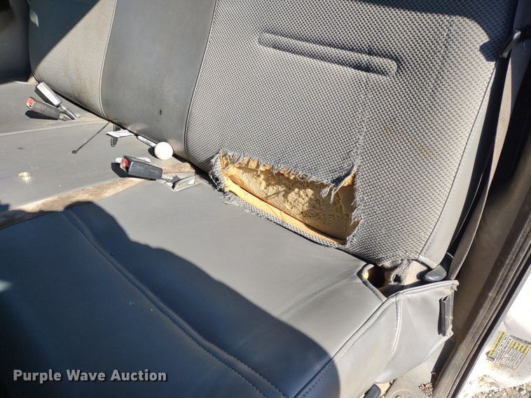 image for item LL9099 2006 Ford F250 Super Duty XL  pickup truck