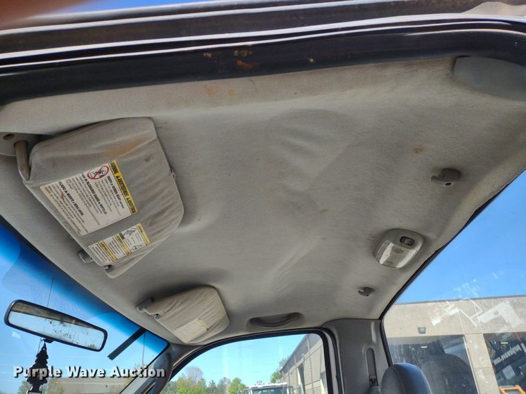 image for item LL9099 2006 Ford F250 Super Duty XL  pickup truck