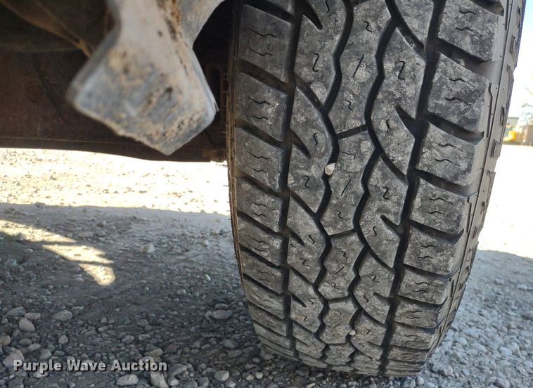 image for item LL9099 2006 Ford F250 Super Duty XL  pickup truck