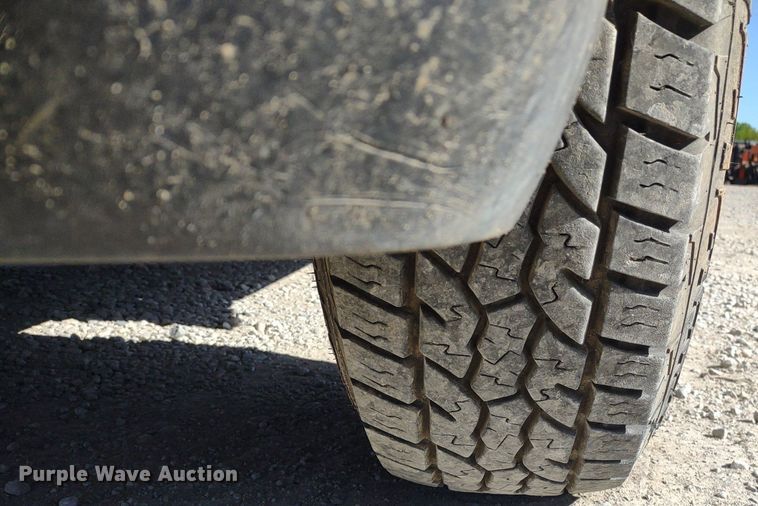 image for item LL9099 2006 Ford F250 Super Duty XL  pickup truck