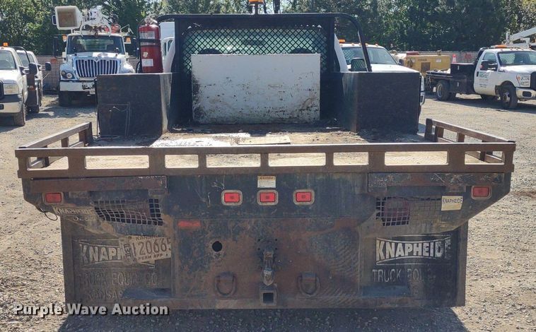 image for item LL9100 2007 Ford F450 Super Duty XL  flatbed truck