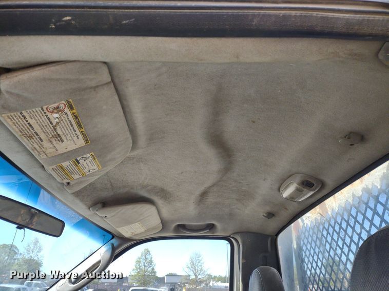 image for item LL9100 2007 Ford F450 Super Duty XL  flatbed truck