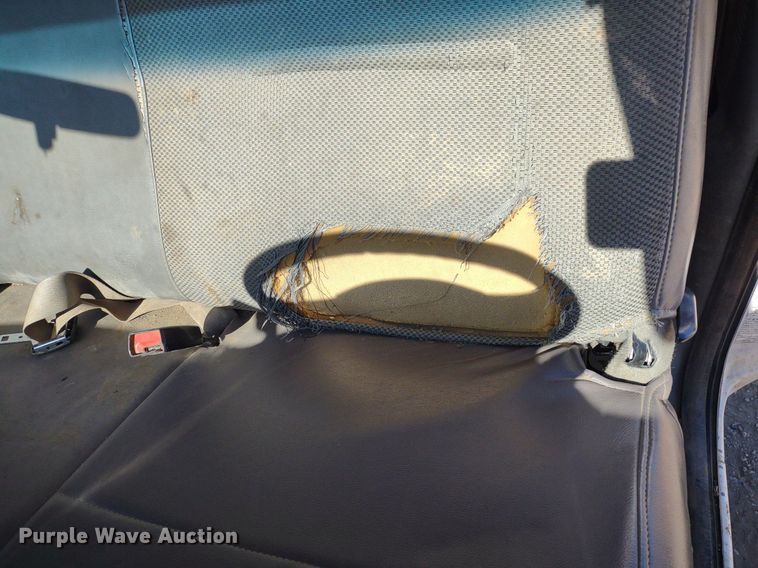 image for item LL9100 2007 Ford F450 Super Duty XL  flatbed truck