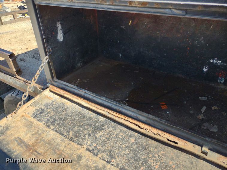 image for item LL9100 2007 Ford F450 Super Duty XL  flatbed truck