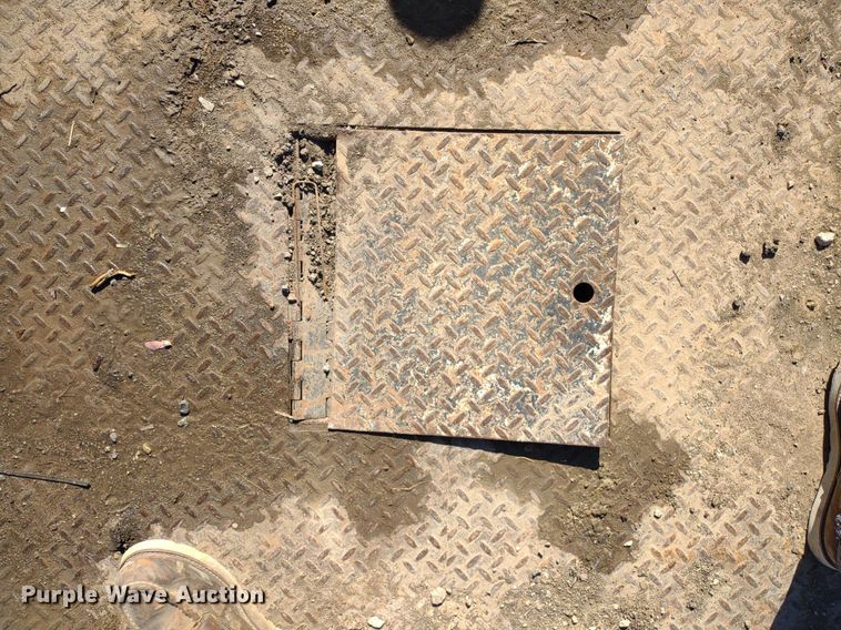 image for item LL9100 2007 Ford F450 Super Duty XL  flatbed truck