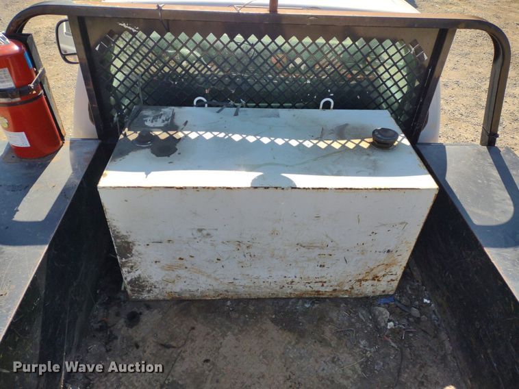 image for item LL9100 2007 Ford F450 Super Duty XL  flatbed truck