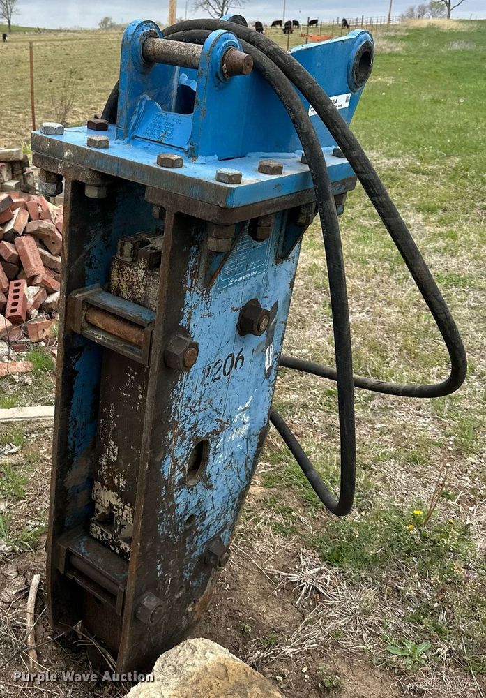 image for item LN9204 Okada 303B  breaker