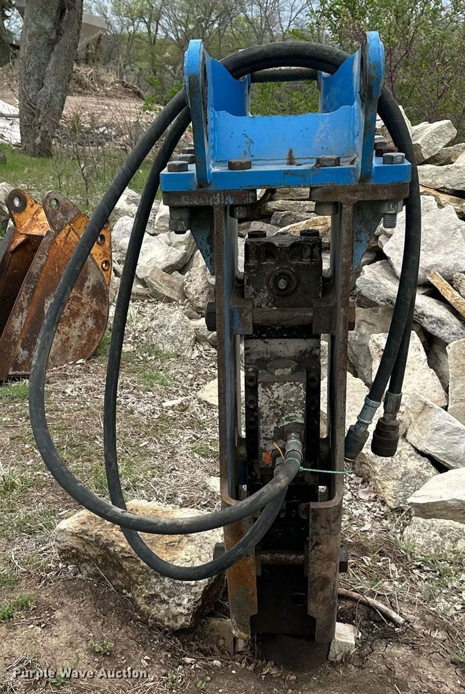 image for item LN9204 Okada 303B  breaker