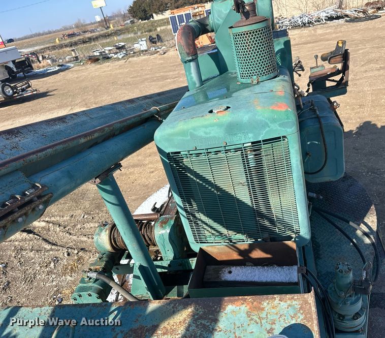 image for item LN9343 1985 International F1954  pressure digger truck