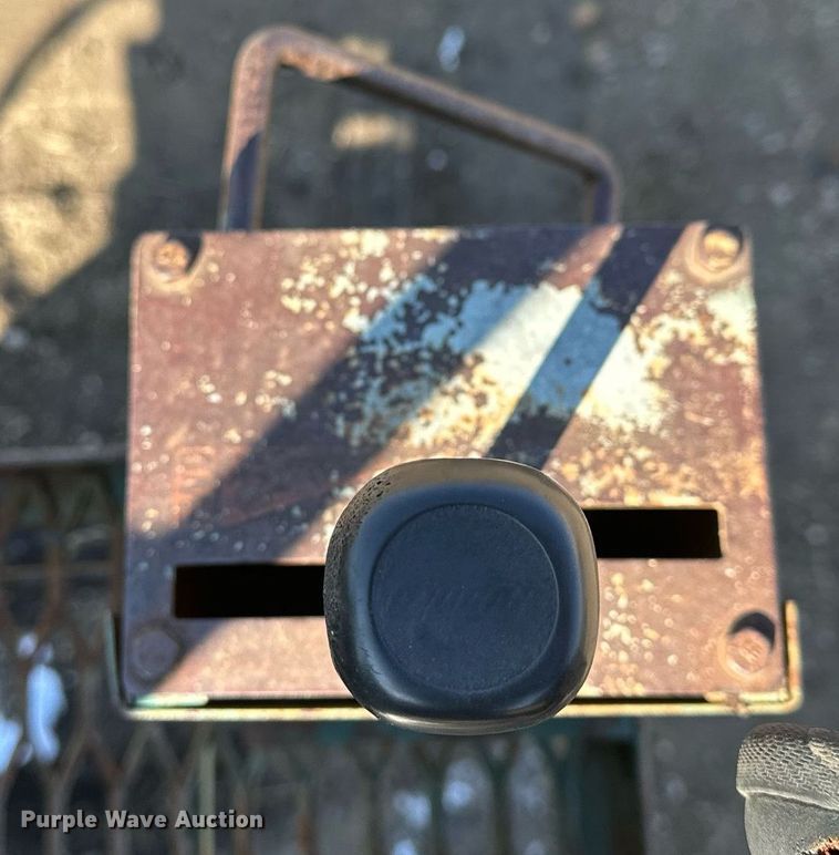 image for item LN9343 1985 International F1954  pressure digger truck