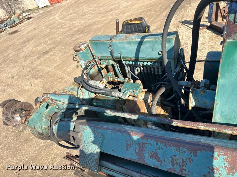 image for item LN9343 1985 International F1954  pressure digger truck