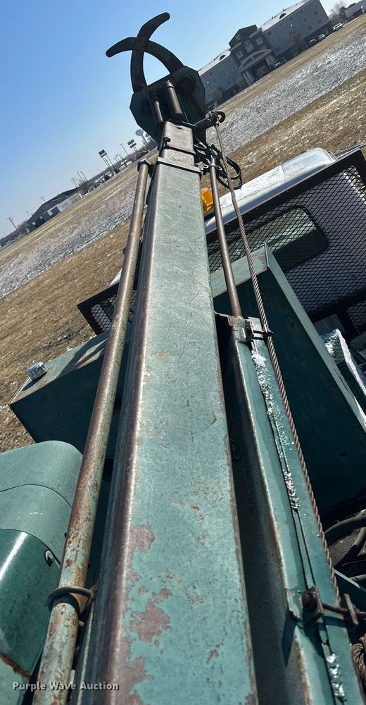 image for item LN9343 1985 International F1954  pressure digger truck