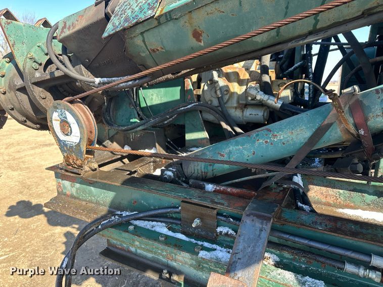 image for item LN9343 1985 International F1954  pressure digger truck