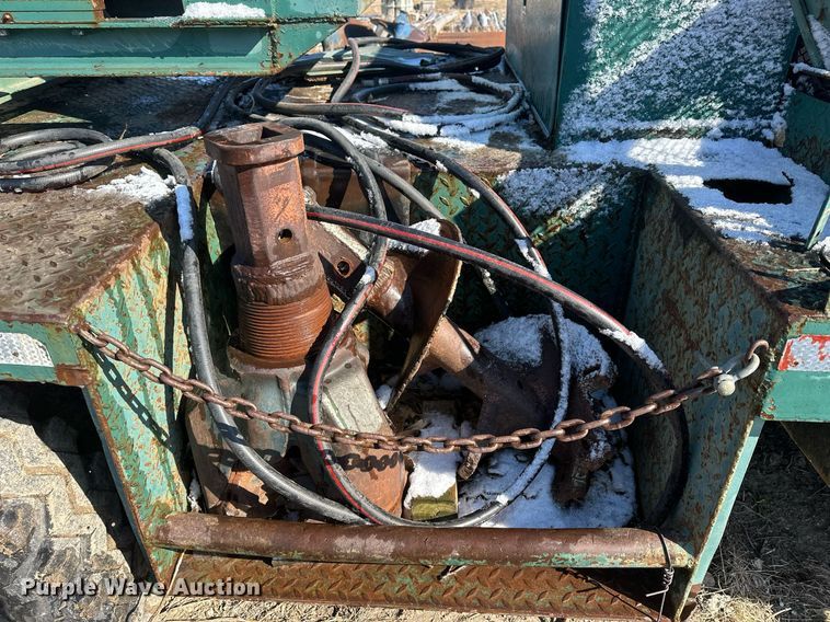 image for item LN9343 1985 International F1954  pressure digger truck