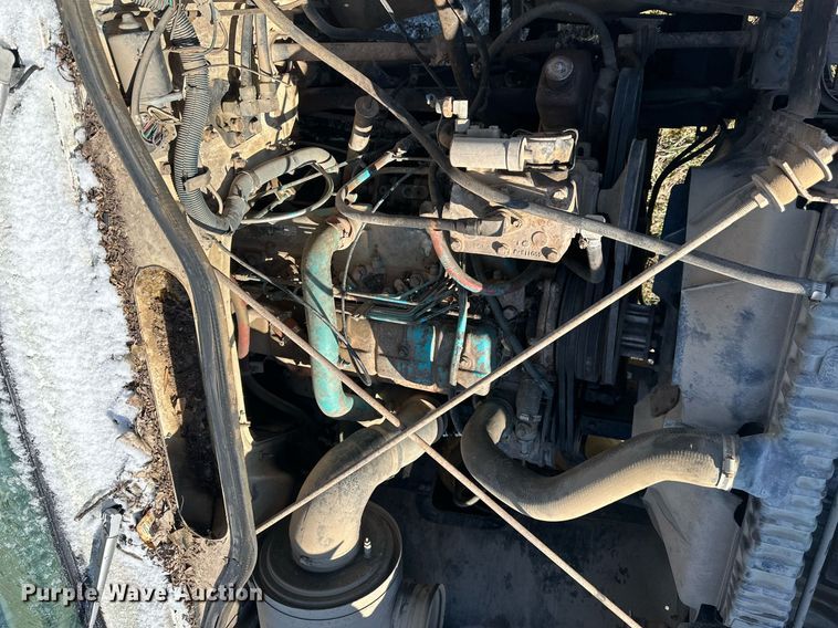 image for item LN9343 1985 International F1954  pressure digger truck