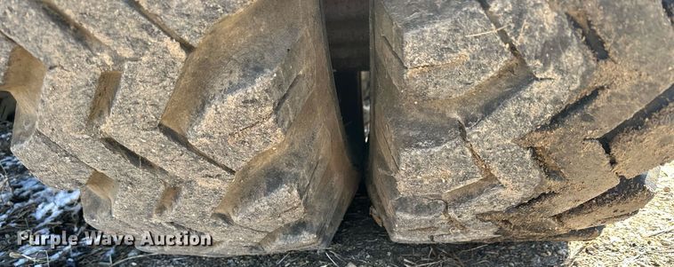 image for item LN9343 1985 International F1954  pressure digger truck