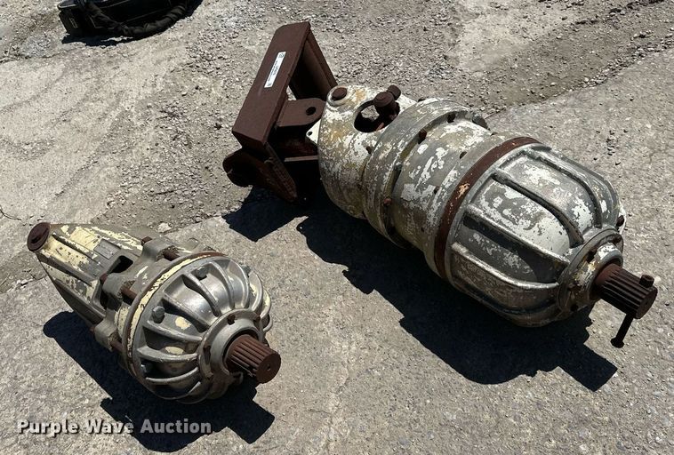 image for item LP9876 (2) hydraulic auger heads