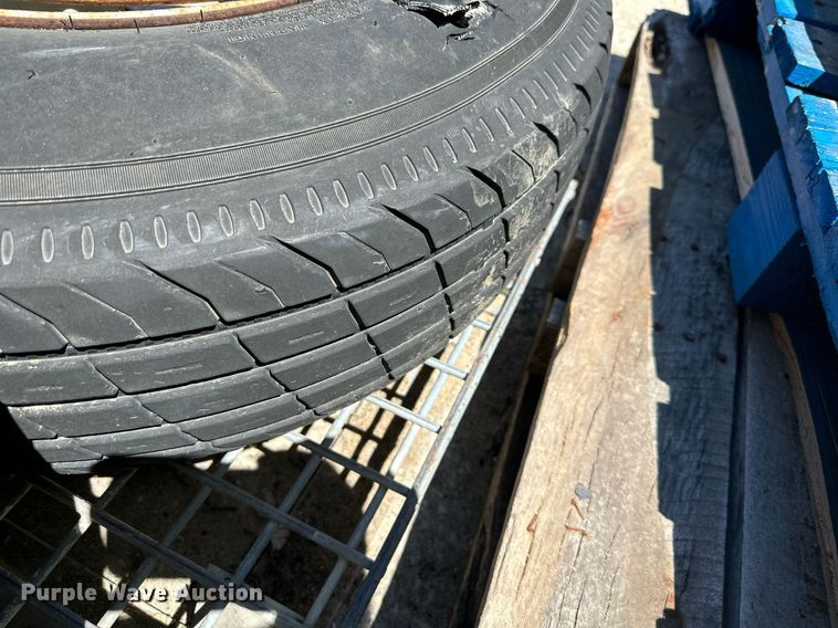 image for item LP9878 Tires and wheels