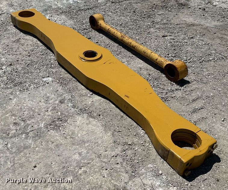 image for item LP9882 Caterpillar 973  parts