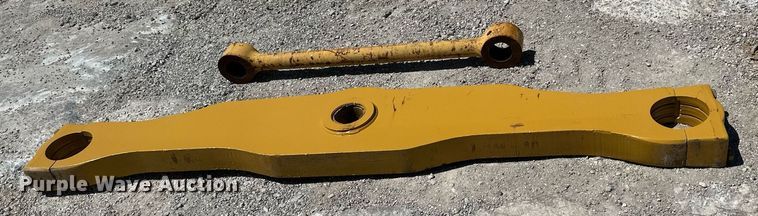 image for item LP9882 Caterpillar 973  parts